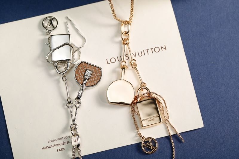 Louis Vuitton Necklaces